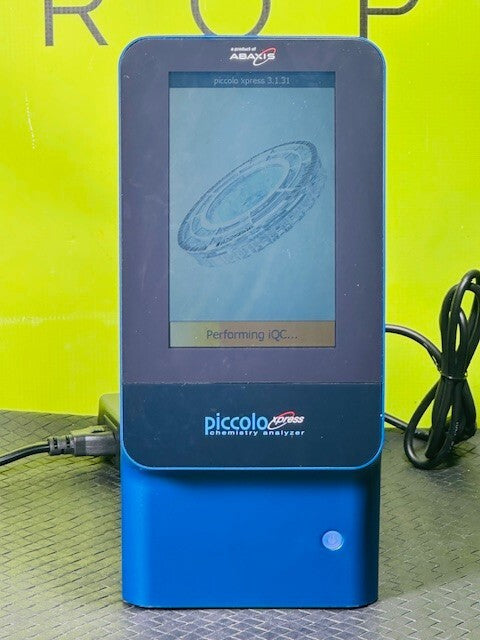 Abaxis Piccolo Xpress Chemistry Analyzer – Portable Clinical Blood Analyzer – 3.1.31