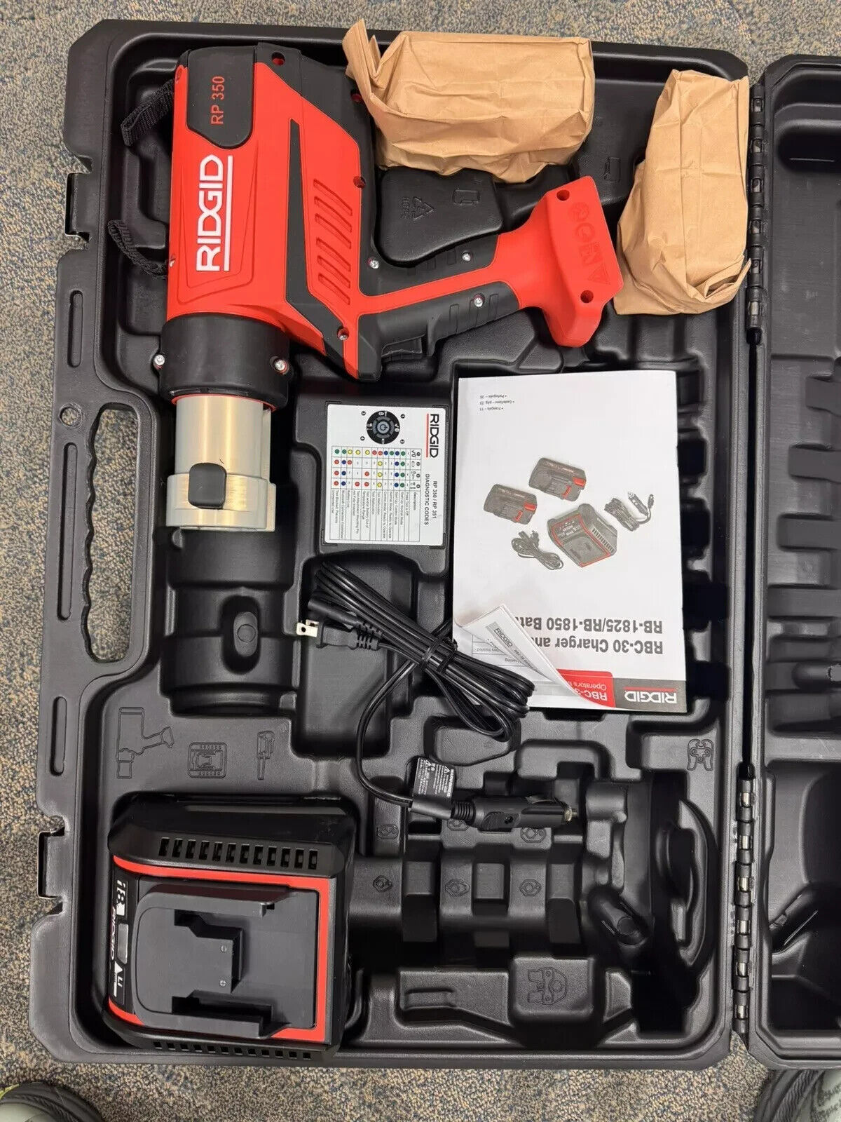 New RIDGID RP 350 ProPress Pressing Tool w/ Case, Battery & Charger (NO JAWS)