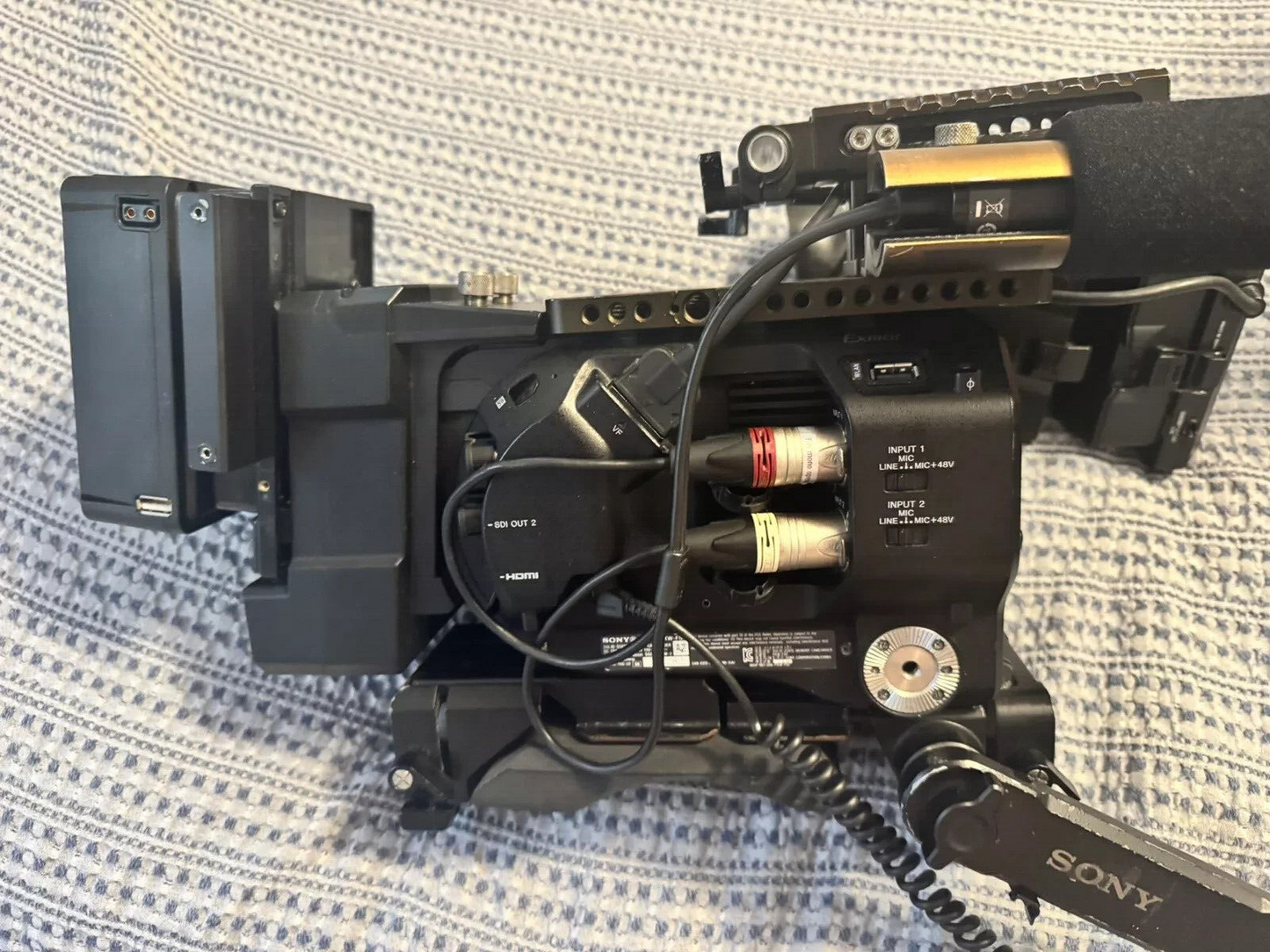 Sony PXW-FS7 4K Camera w Huge Lot of Accessories and Hard Case