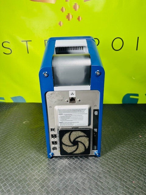 Abaxis Piccolo Xpress Chemistry Analyzer – Portable Clinical Blood Analyzer – 3.1.31