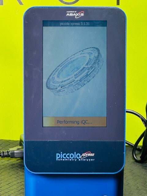 Abaxis Piccolo Xpress Chemistry Analyzer – Portable Clinical Blood Analyzer – 3.1.31